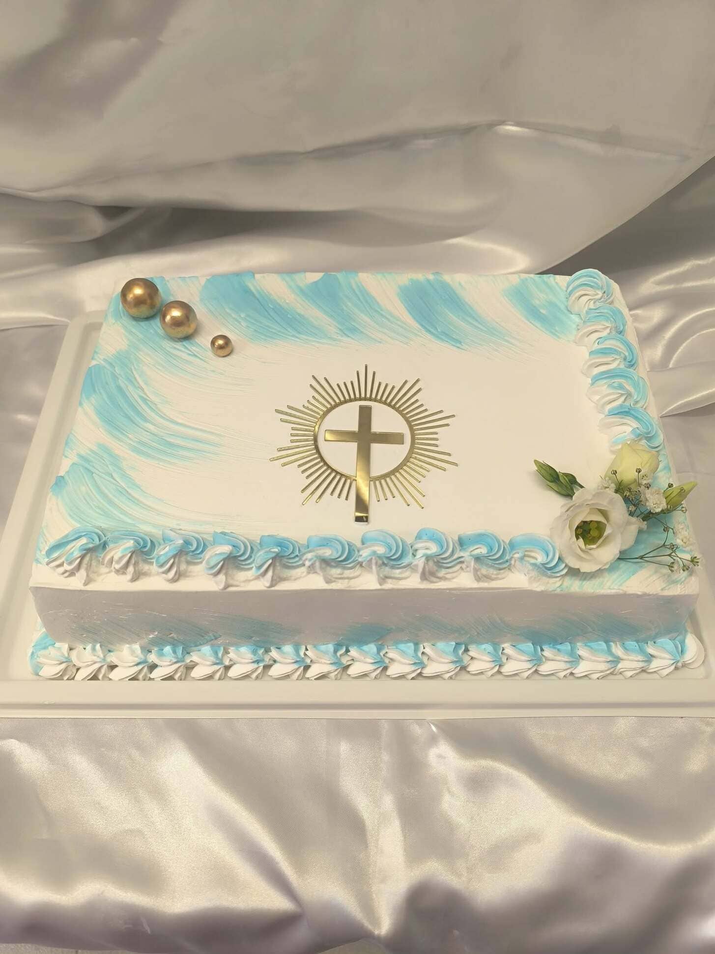 torta, pričest, krštenje, ruže, križ, detalji